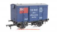 4F-011-152 Dapol Van VE Day Merchant Navy 80th Anniversary
